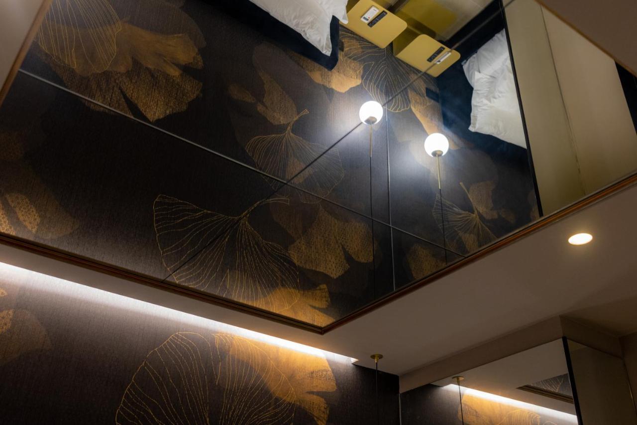 Gold Suite&Spa ปาแลร์โม ภายนอก รูปภาพ