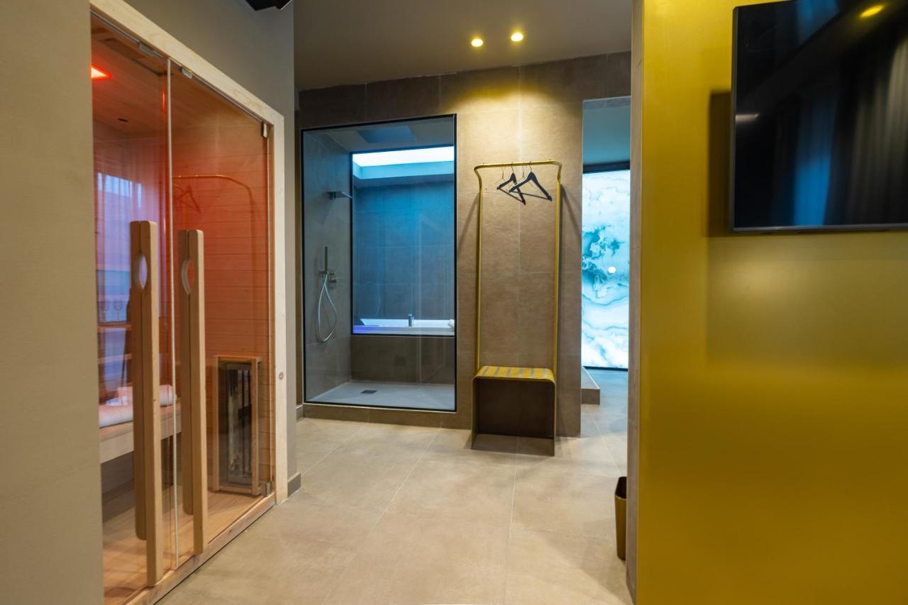 Gold Suite&Spa ปาแลร์โม ภายนอก รูปภาพ