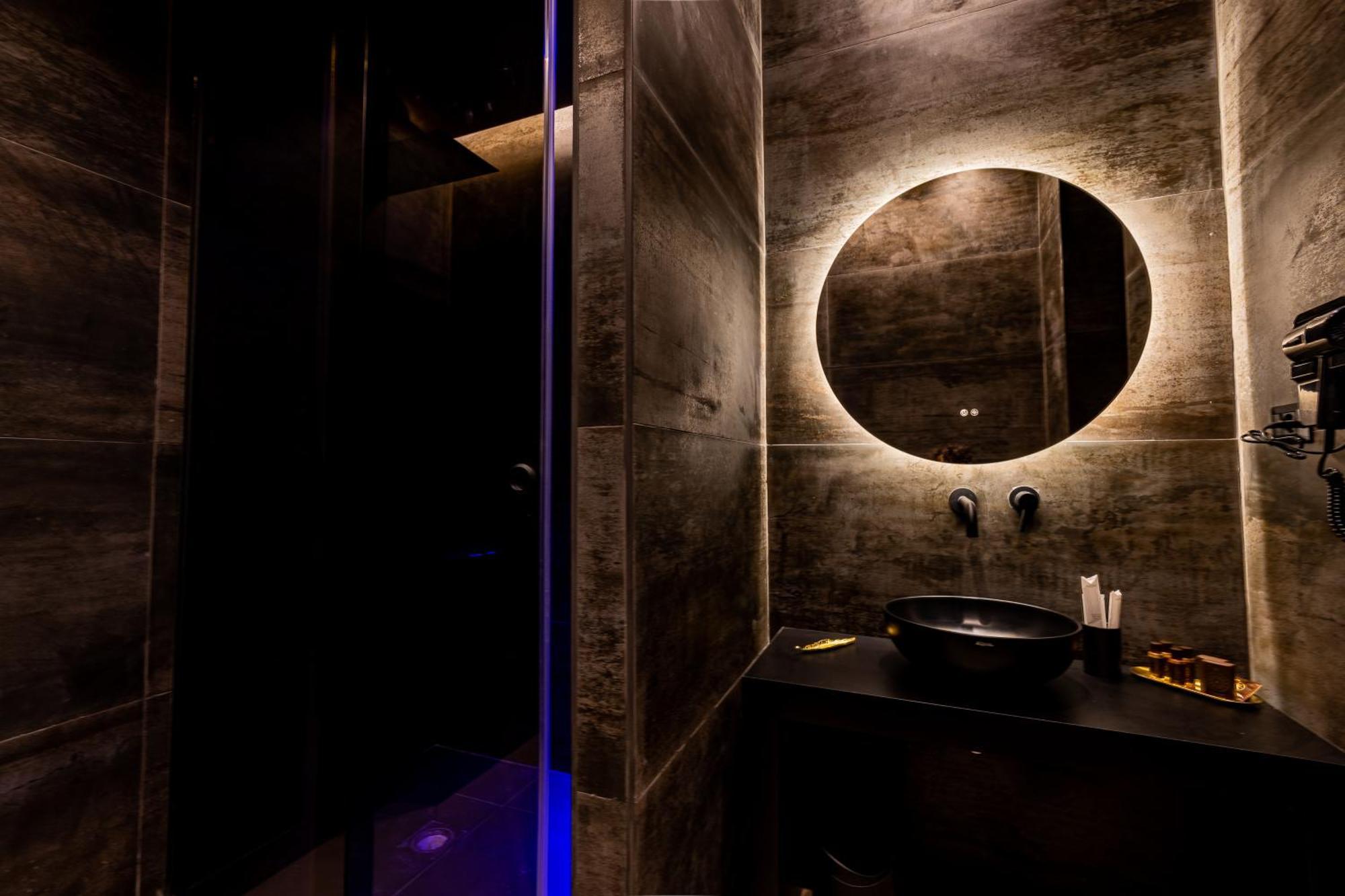 Gold Suite&Spa ปาแลร์โม ภายนอก รูปภาพ