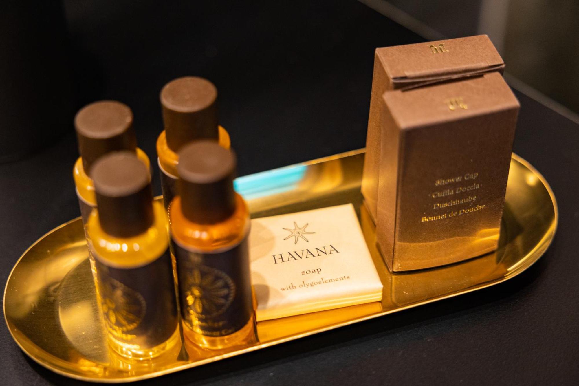 Gold Suite&Spa ปาแลร์โม ภายนอก รูปภาพ
